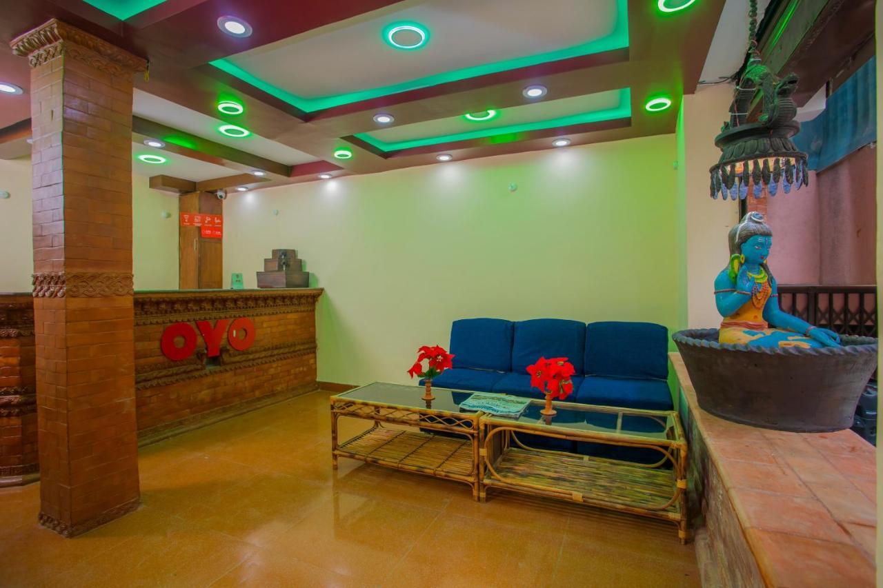 Oyo Hotel Antique Kutty Kathmandu Exterior foto